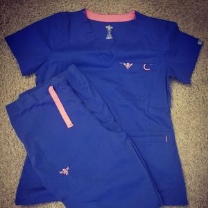 Med Couture xs scrub set.